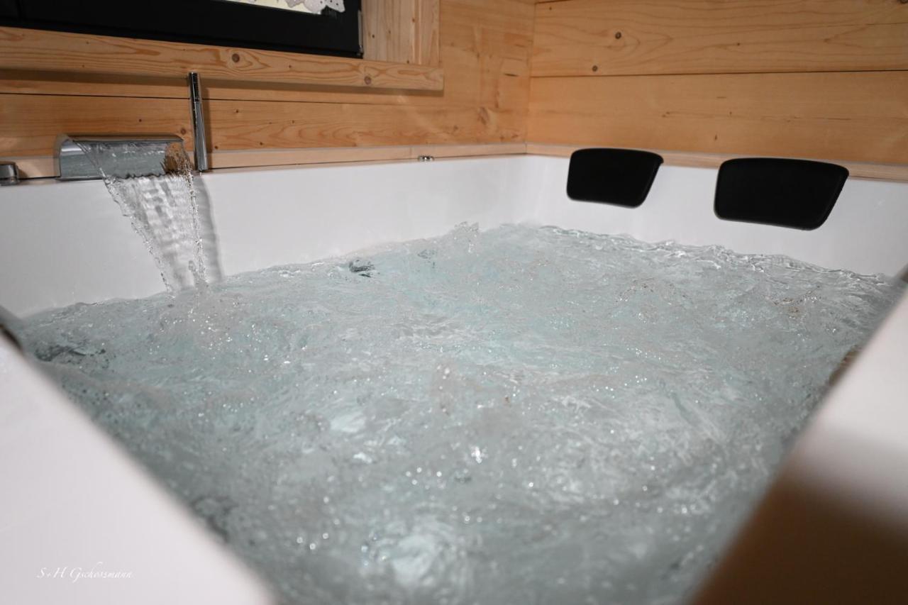 Holzwies Chalets Unterneukirchen Extérieur photo